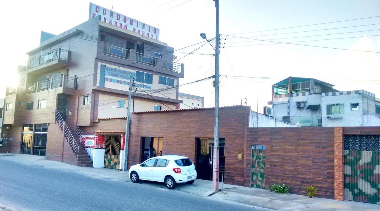 Condominio Eduardo Morais Penedo  Buitenkant foto